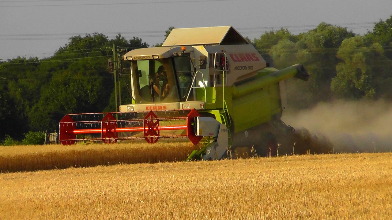 Dlaczego warto wybierać pasy klinowe Harvest Belts do kombajnów rolniczych?