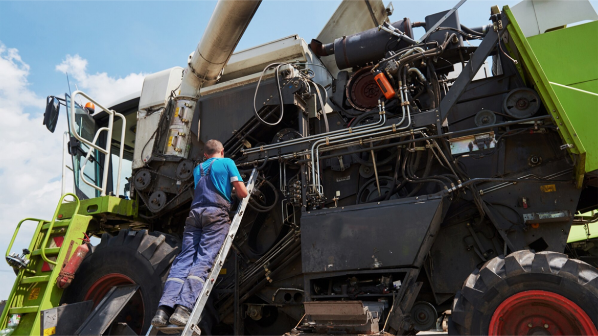 naprawa kombajnu